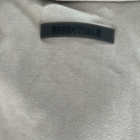 Brand new essential long sleeve. - Picture 2 of 2